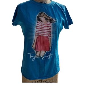 Taylor Swiftie Shirt Taylor Swift world tour 2011